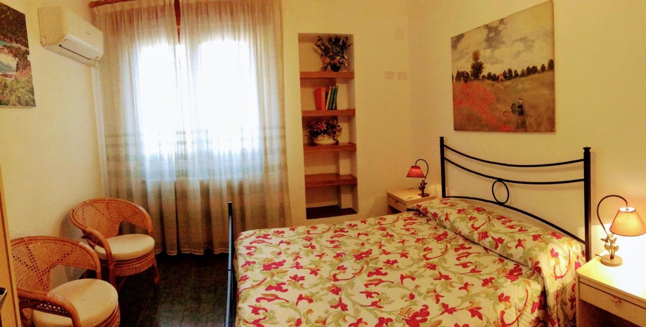 Casa Vacanze Sole E Mare Teulada Exterior foto